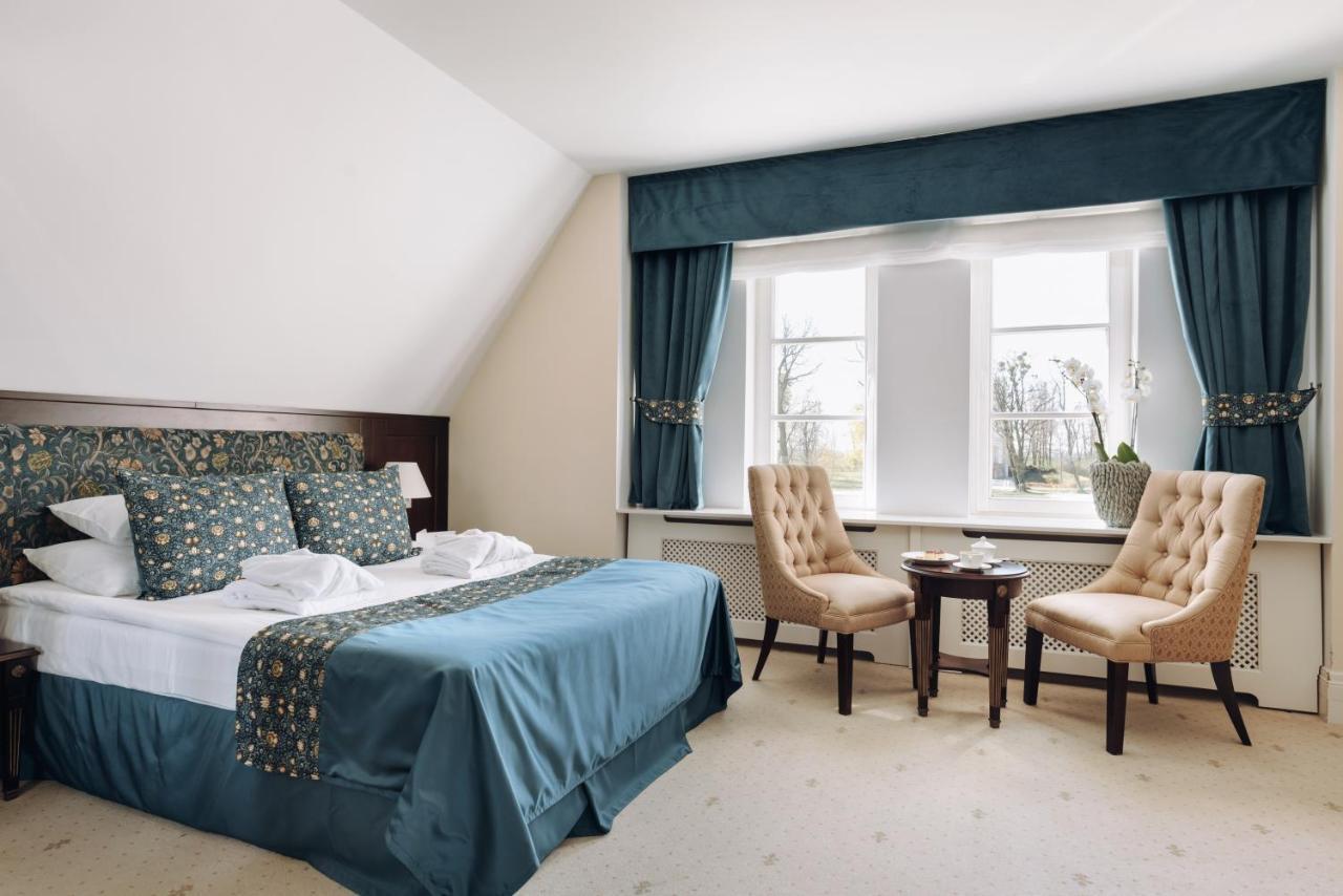Hotel Palac Romantyczny Turzno Eksteriør bilde