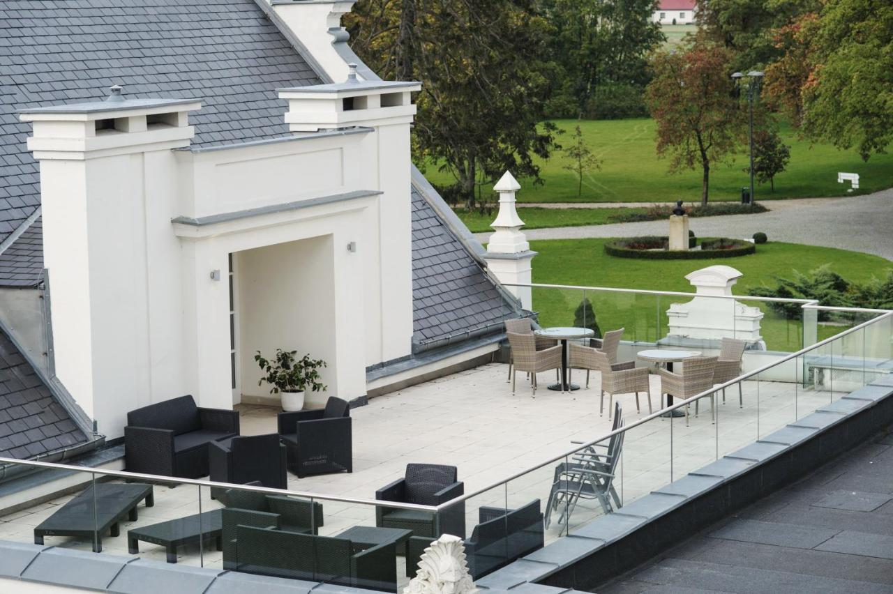 Hotel Palac Romantyczny Turzno Eksteriør bilde