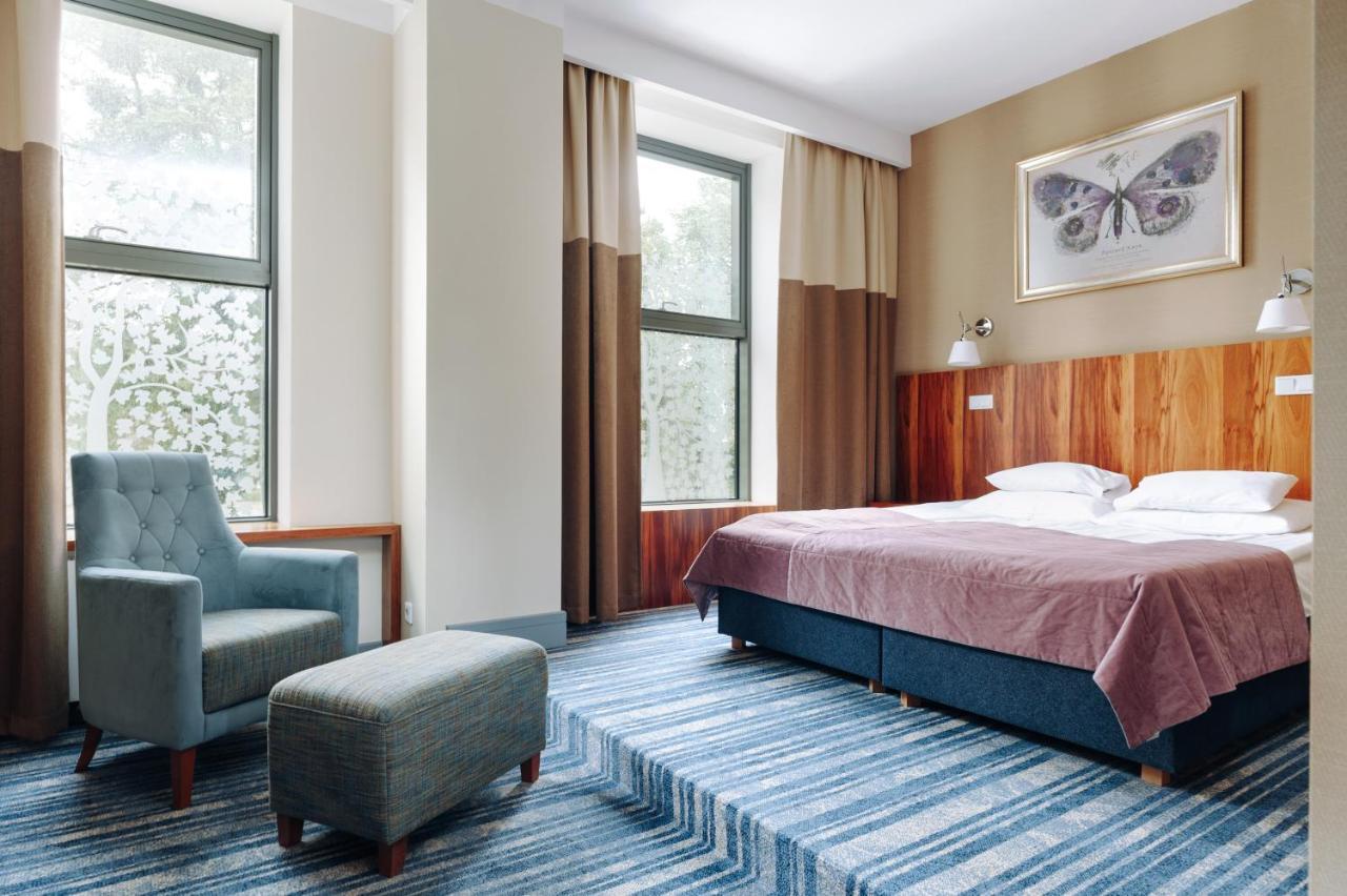 Hotel Palac Romantyczny Turzno Eksteriør bilde