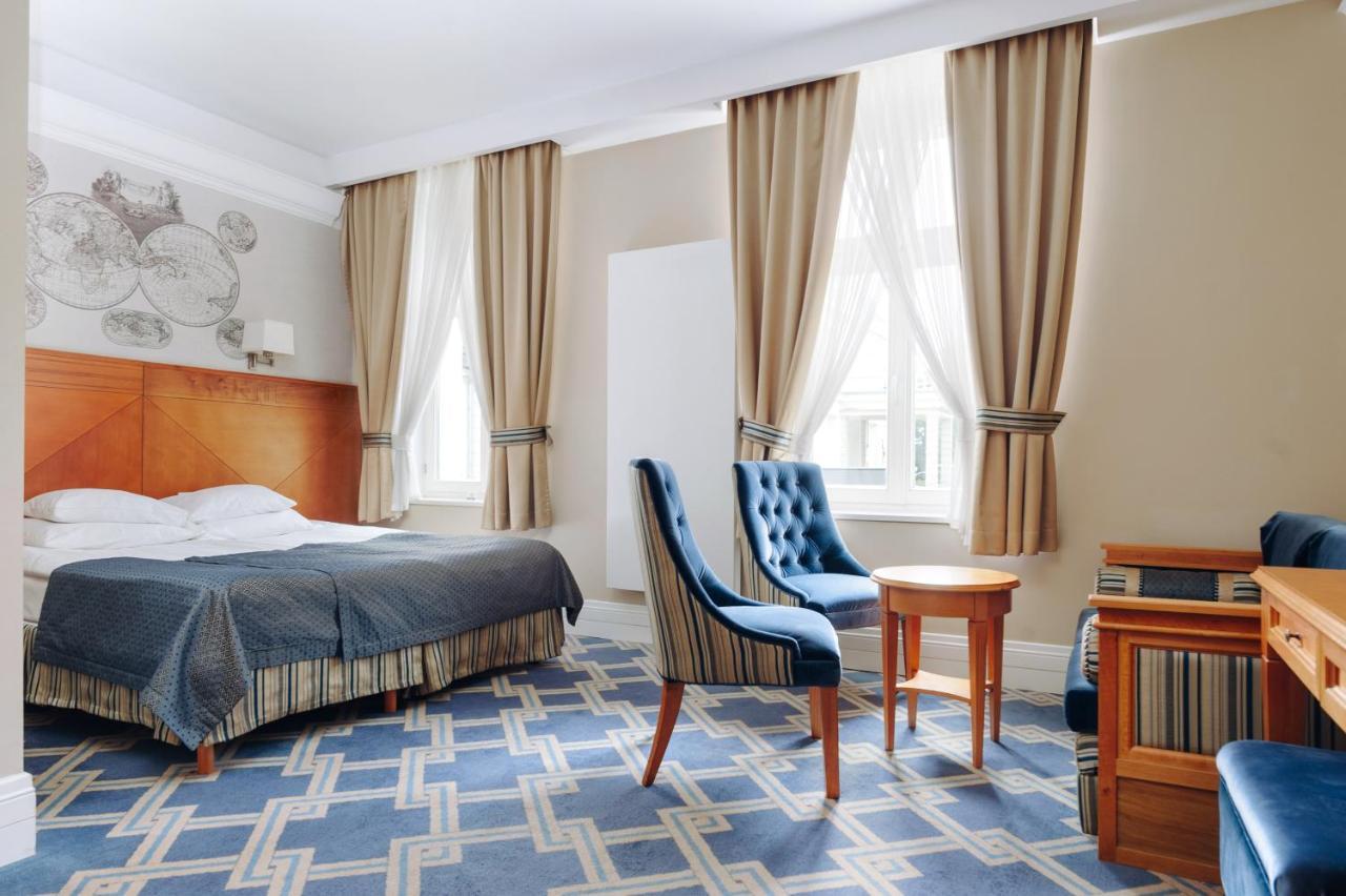Hotel Palac Romantyczny Turzno Eksteriør bilde