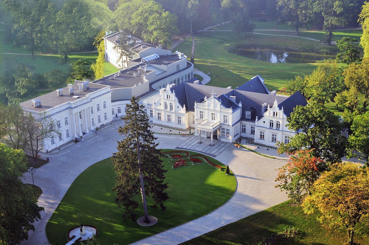 Hotel Palac Romantyczny Turzno Eksteriør bilde